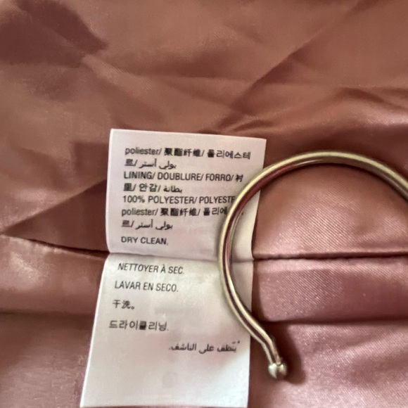 Dusty rose faux fur jacket. - Picture 6 of 10